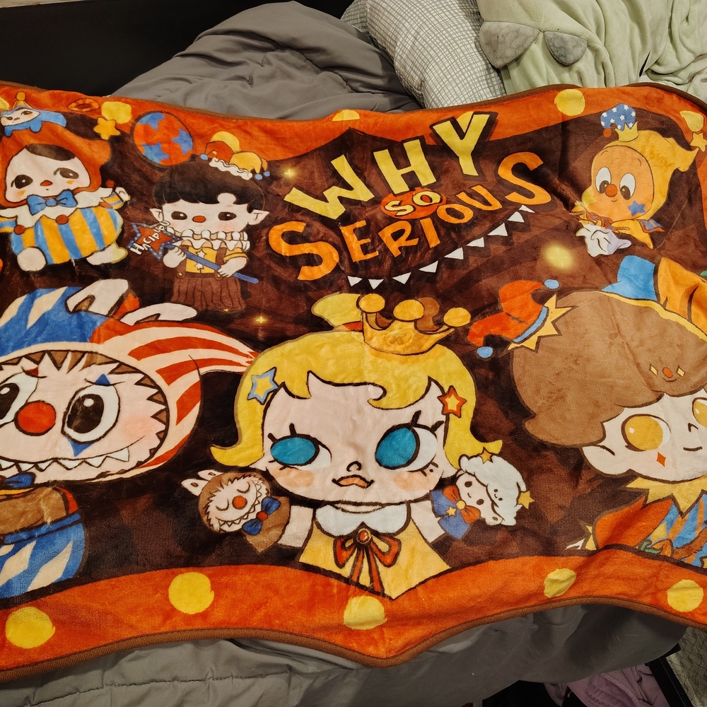 *OFFICIAL* Pop Mart Halloween Pumpkin Blanket